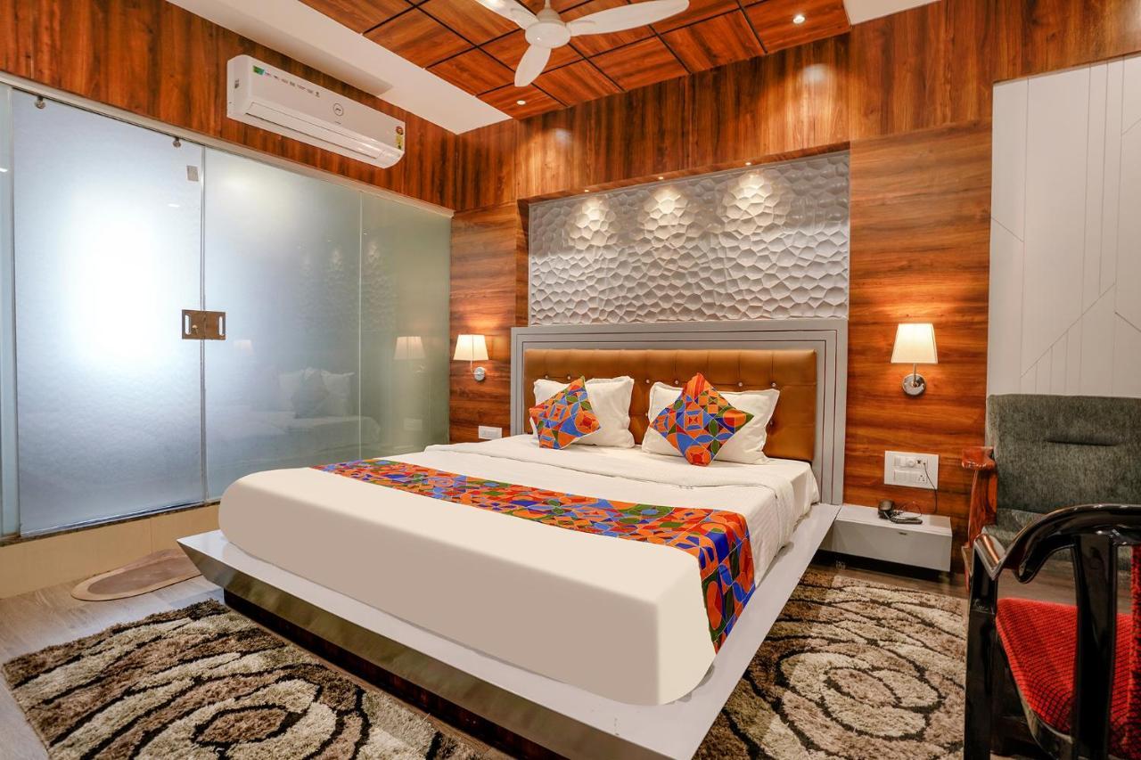 Fabhotel The Valentine - Udhna Road Сурат Экстерьер фото