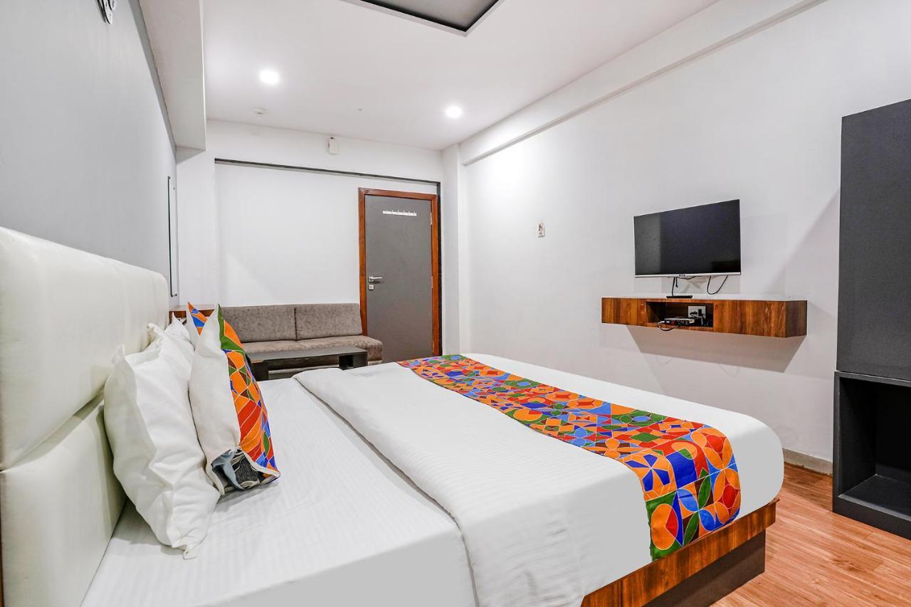 Fabhotel The Valentine - Udhna Road Сурат Экстерьер фото