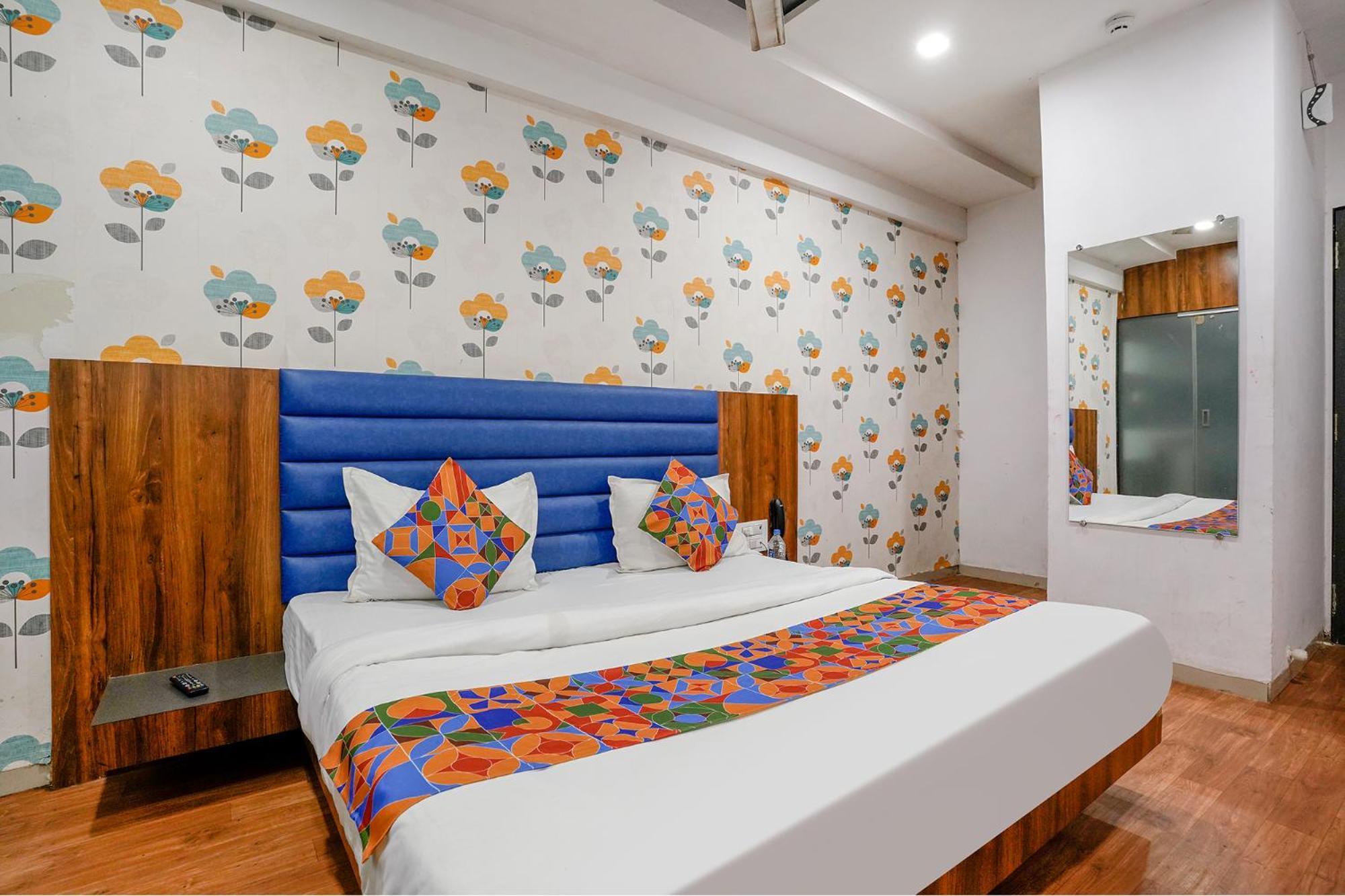 Fabhotel The Valentine - Udhna Road Сурат Экстерьер фото